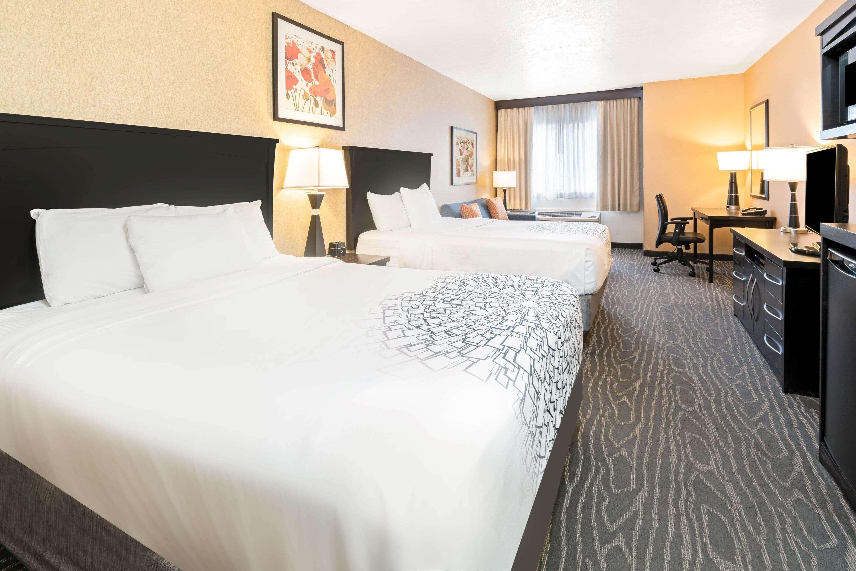 Hotel La Quinta By Wyndham Logan Zewnętrze zdjęcie